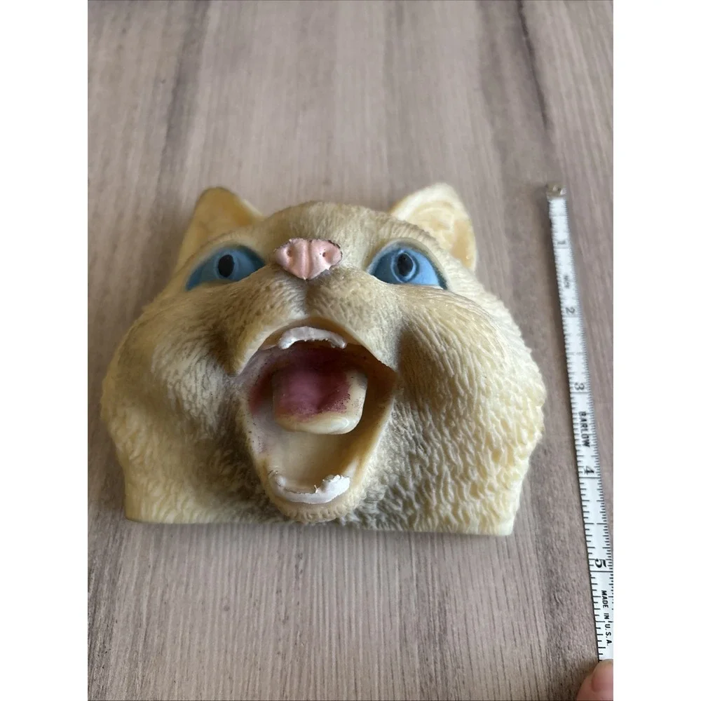 Schylling - Stretchy Cat Hand Puppet